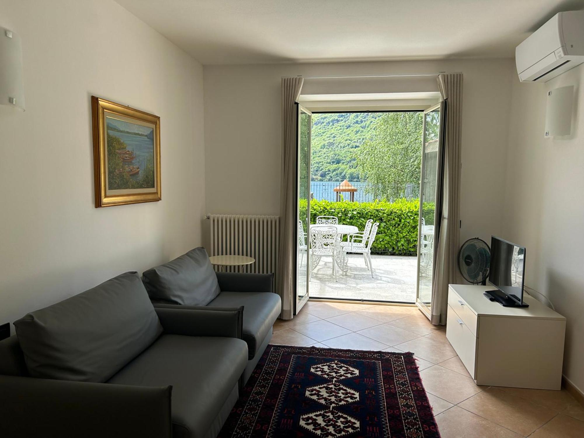 Hotel Ristorante La Quartina Mergozzo Zimmer foto